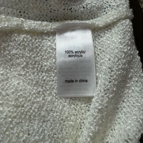 Maurices On Lake Time Cream & Blue Sweater - Picture 6 of 7